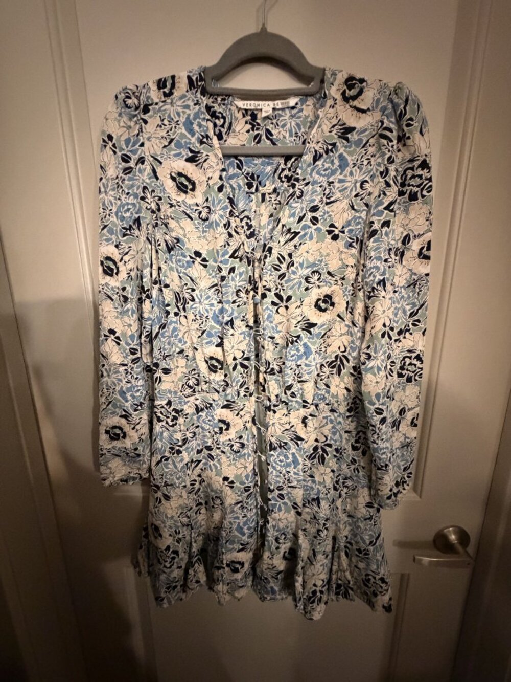 NWOT Veronica Beard Blue White Floral Long Sleeve Dress Size 8